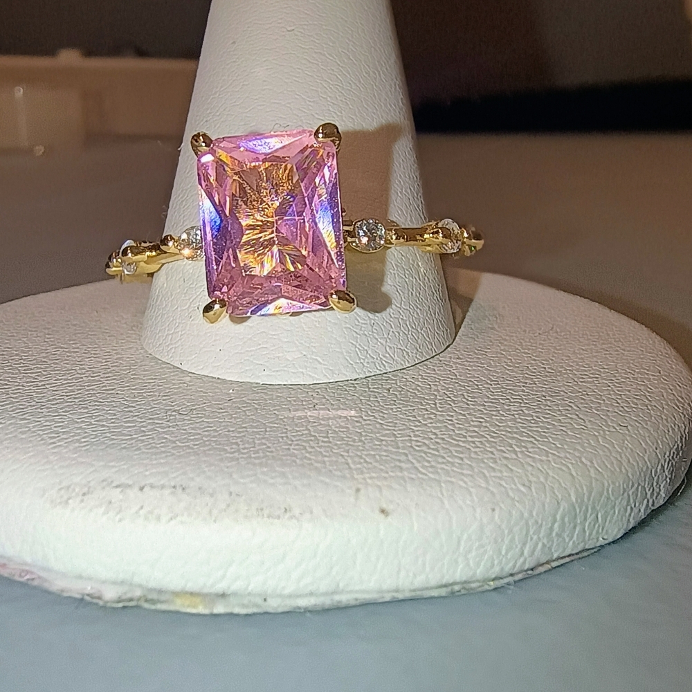 Princess Cut Pink CZ Ring Gold Plated Brass Size 7 - Picture 15 of 17